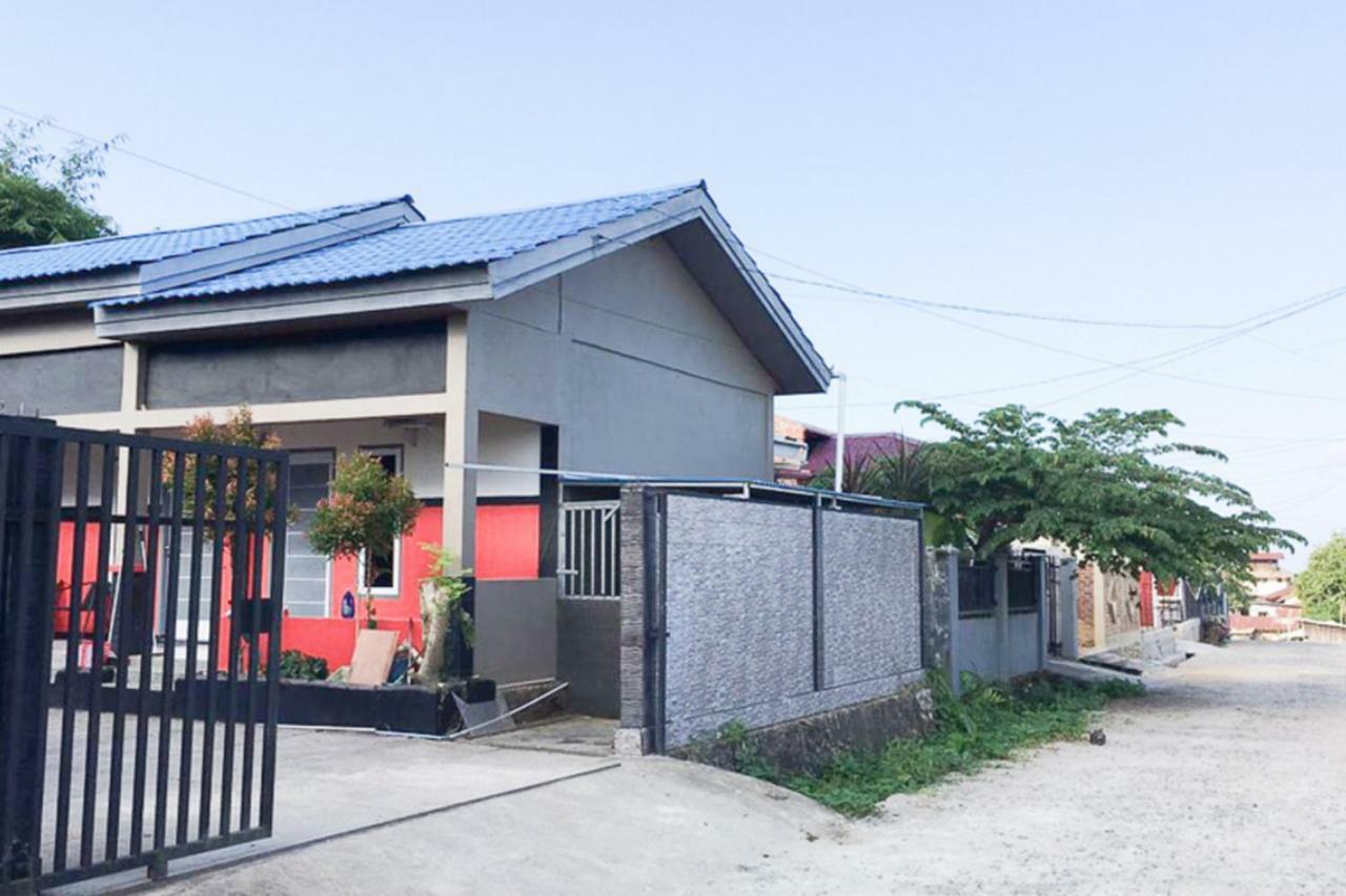 Hotel Reddoorz @ Simpang Lima Jupiter Sorong Zewnętrze zdjęcie
